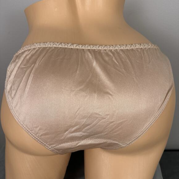 Vintage Saks Fifth Avenue Kayser String Bikini Panty Size 4 Beige Lace Nylon USA - Picture 7 of 13